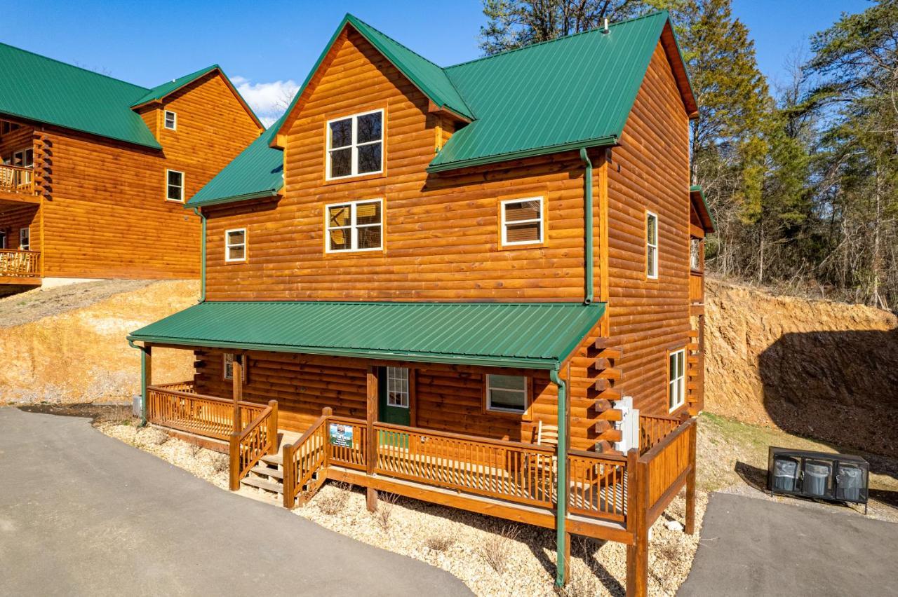5Bd5B Escape Cabin With 2 Hottubs, Thtr &Game Rm,1Mi To The Parkway! 4Mi To Dollywood - Spring Deal Pigeon Forge Buitenkant foto