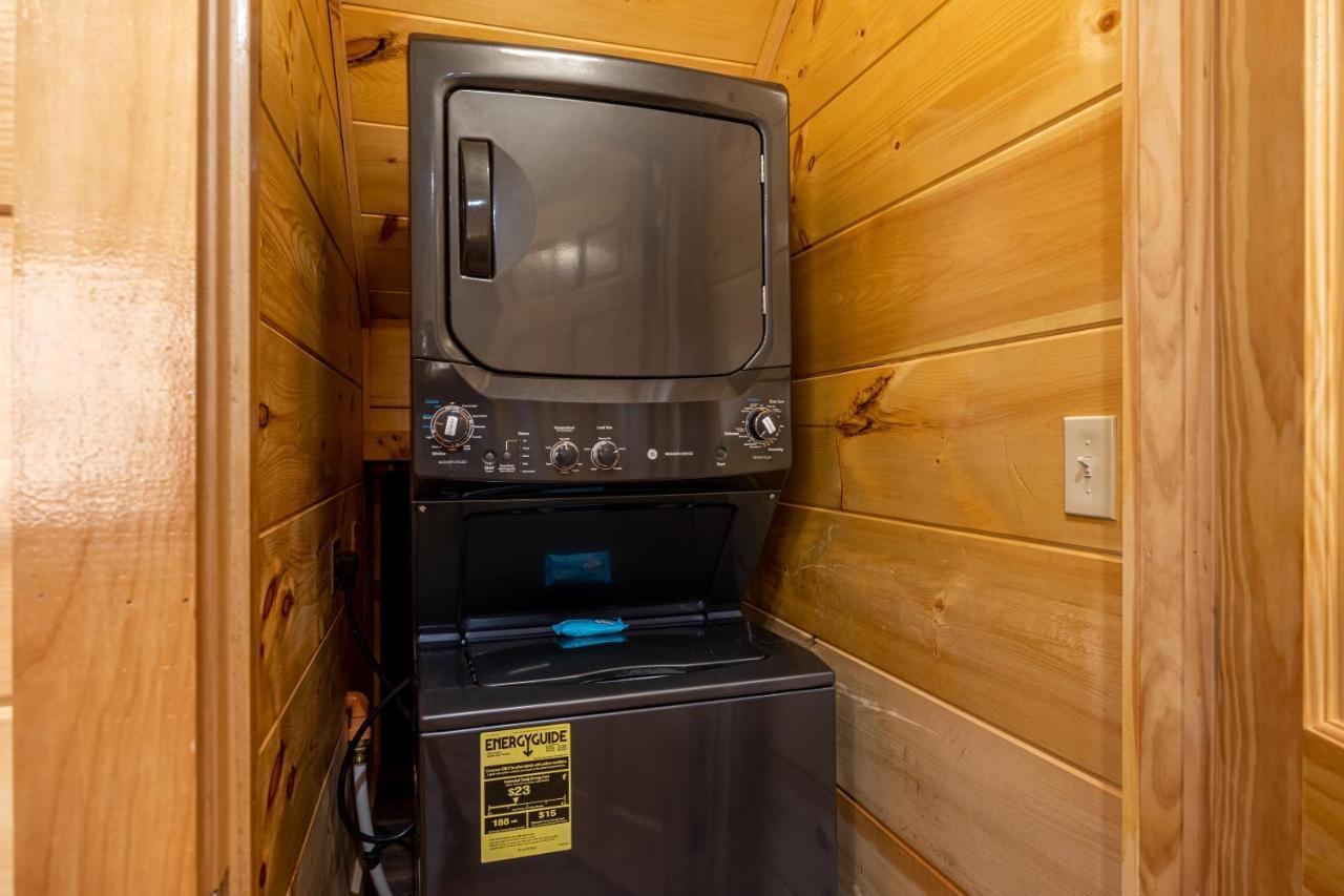 5Bd5B Escape Cabin With 2 Hottubs, Thtr &Game Rm,1Mi To The Parkway! 4Mi To Dollywood - Spring Deal Pigeon Forge Buitenkant foto