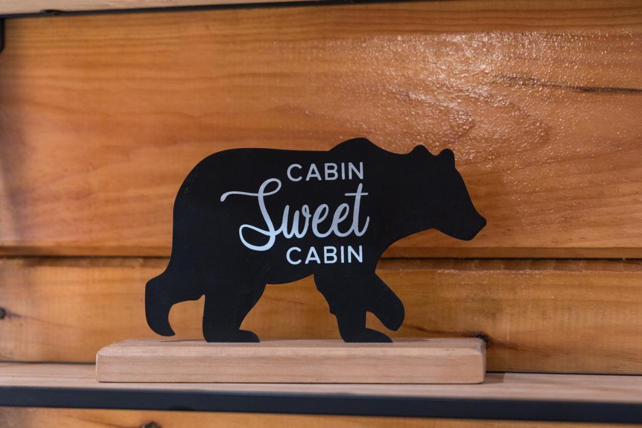 5Bd5B Escape Cabin With 2 Hottubs, Thtr &Game Rm,1Mi To The Parkway! 4Mi To Dollywood - Spring Deal Pigeon Forge Buitenkant foto